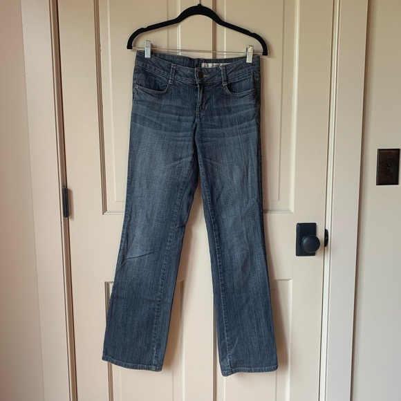 DKNY JEANS Y2K ! AWESOME BOOTY DESIGN - Picture 1 of 5